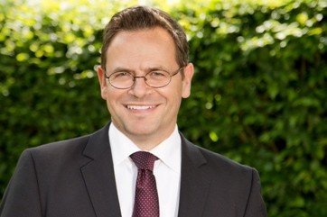 rotsch farbe_alexander stock quer.jpg