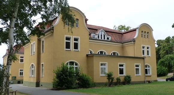 dekanat gebäude k