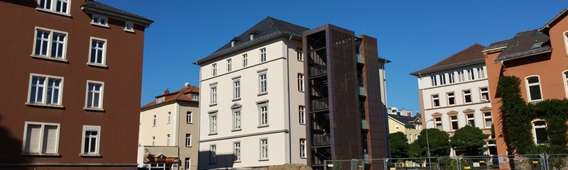 Slider: Bismarckstraße 16