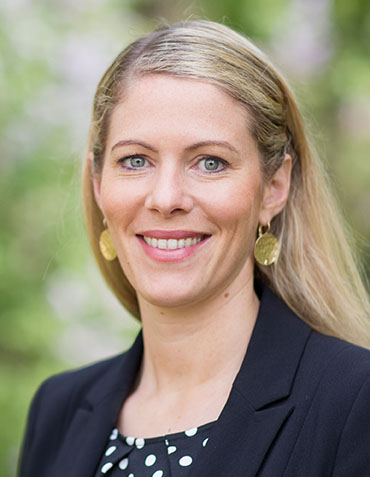 Dr. Schuhmacher.jpg
