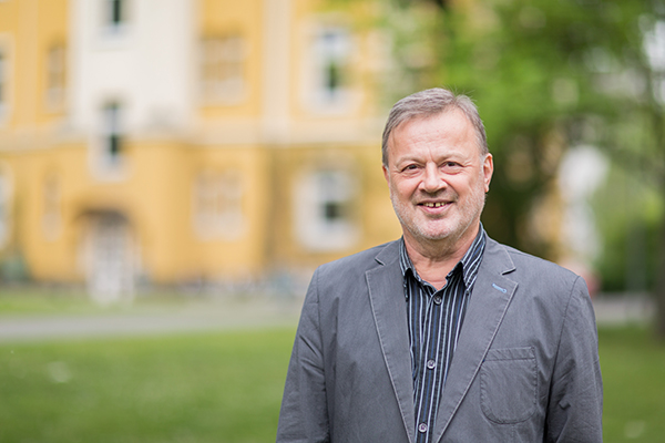 Prof. Dr. Wolfgang Scherf