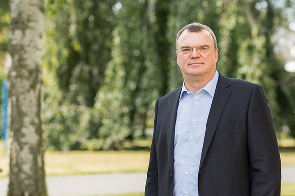 Prof. Dr. Axel Schwickert