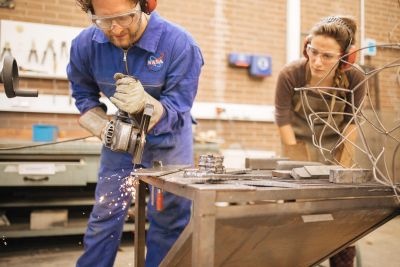 IfK Metallwerkstatt 01 400