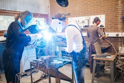 IfK Metallwerkstatt 02 400