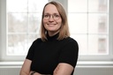 Dr. Laura Tittel
