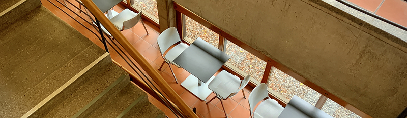 Slider: Treppenhaus 2022