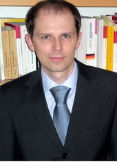 Prof. Grasse