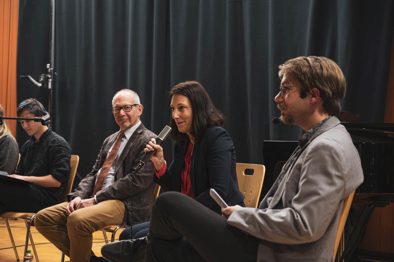 Podiumsdiskussion_Projekt_Dear_Erich_1