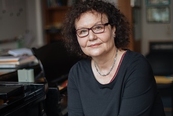 Angelika Schmid-Haase