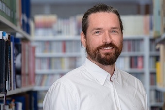 Dr. Eric Petzoldt