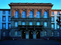 Hauptgebäude der JLU Gießen Hauptgebäude der JLU Gießen