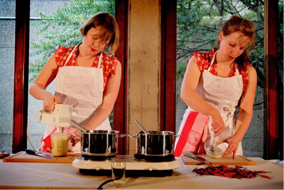 2herdplatten&1mixer oder "ein schlagrahmsüsses idyll"