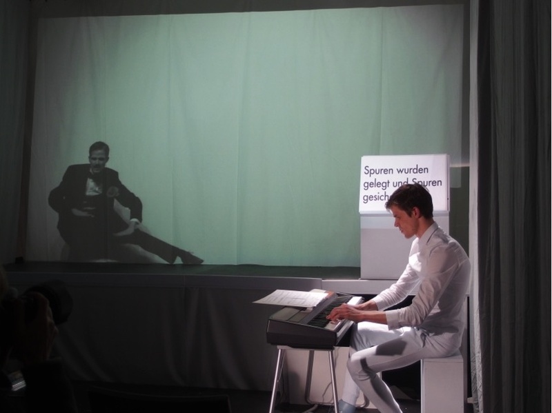 The Living Theatrograph