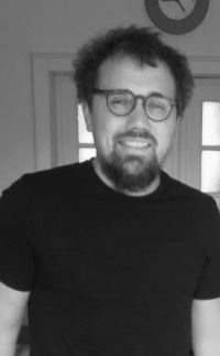 Dr. Robert Niemann