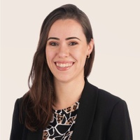 Schmuckgrafik: Porträt: Dr. Luana Sommer