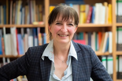 Sekretariat Frau Szych