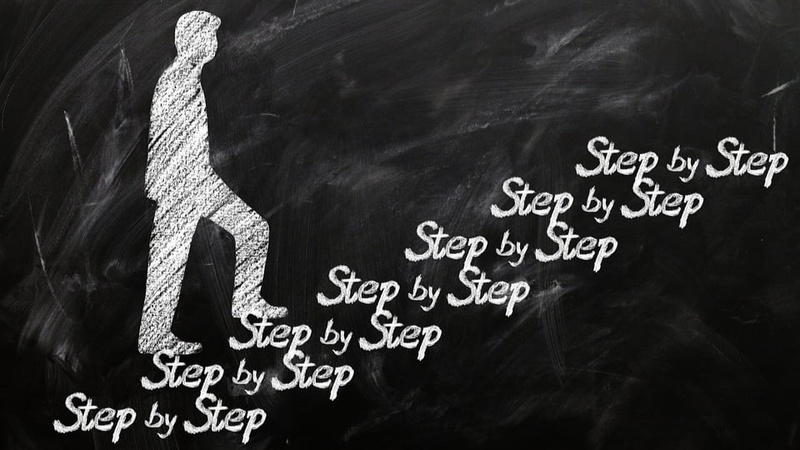 step-by-step-6655274_960_720.jpg