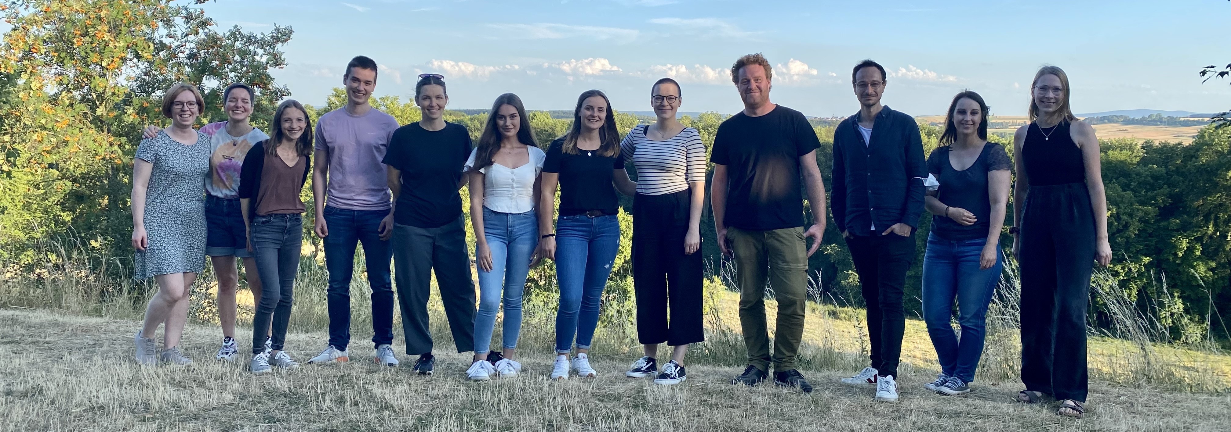 Slider_Gruppenbild_1.jpeg