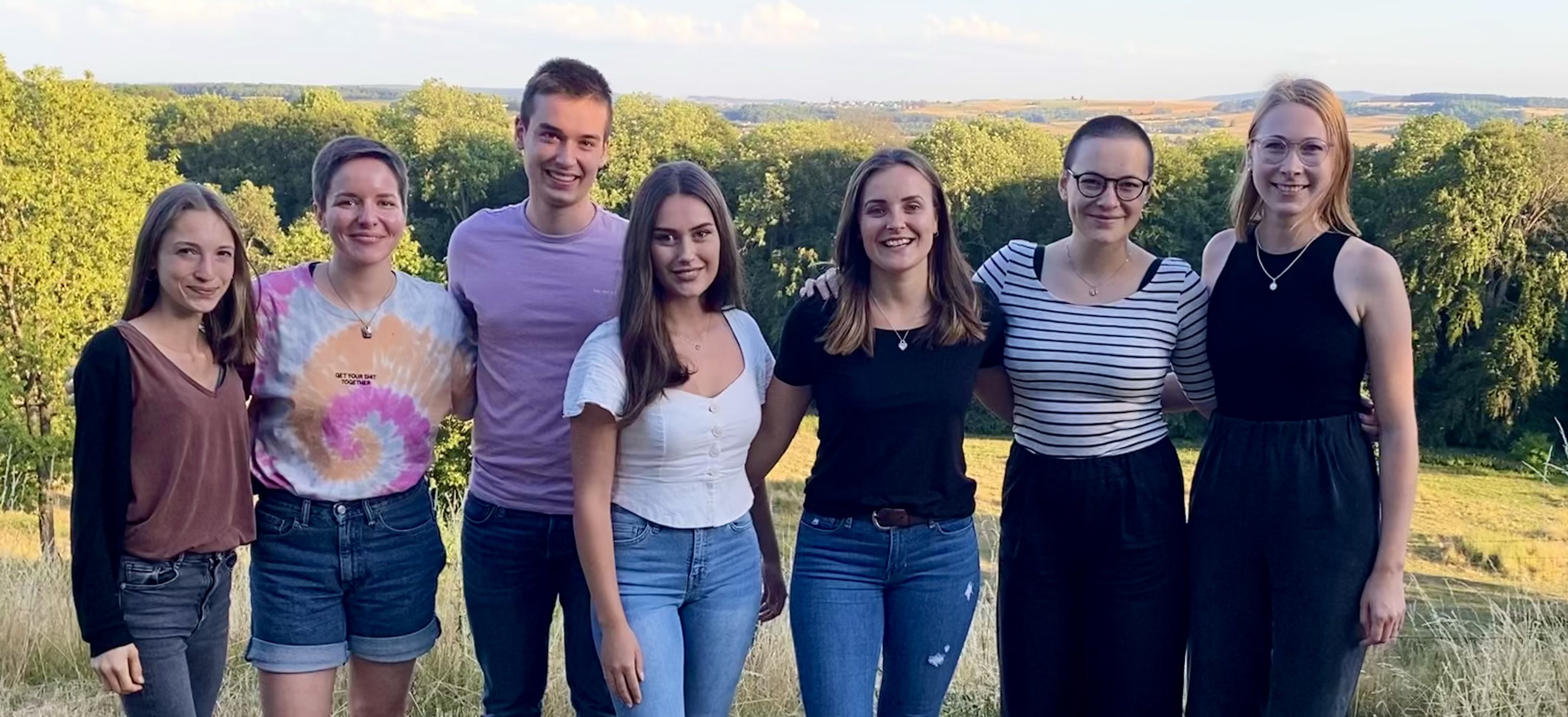 Slider_Gruppenbild_3.jpeg