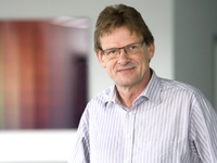 Prof. Dr. Rudolf Stark