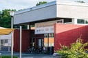 Institutsgebäude.jpg