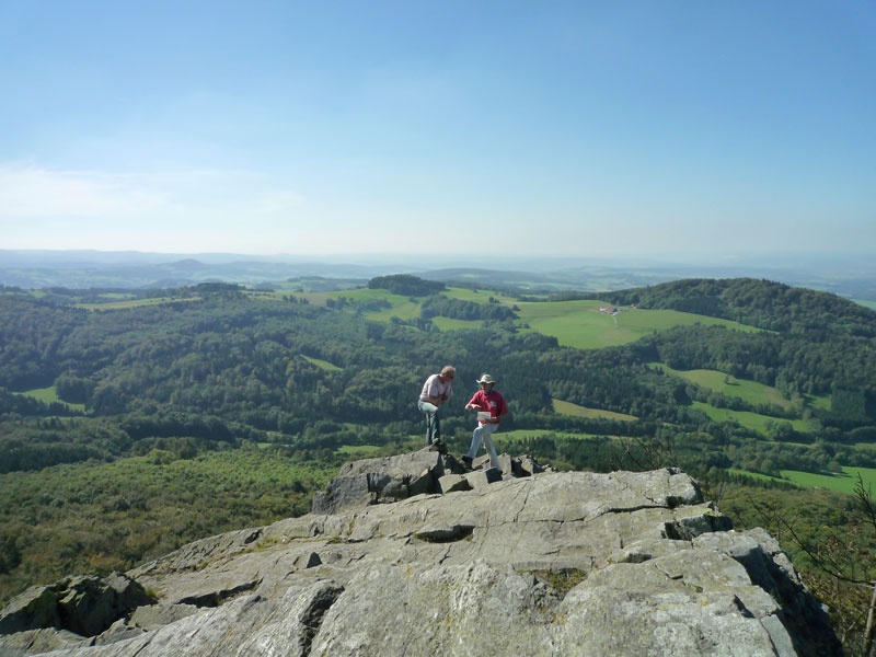 Milseburg, Blick zur „Kuppenrhön“