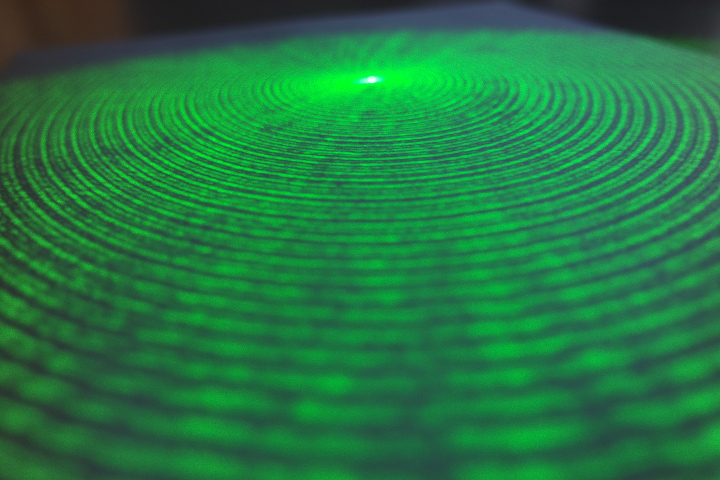 Laser