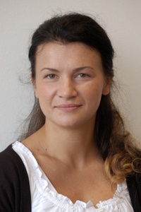 Vatuliak, Viktoryia
