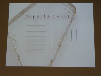 Doppelbrechung mit Kalkspat am Overhead 02