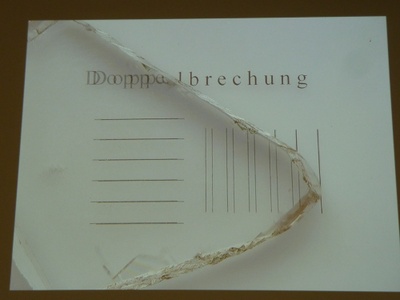Doppelbrechung mit Kalkspat am Overhead 03