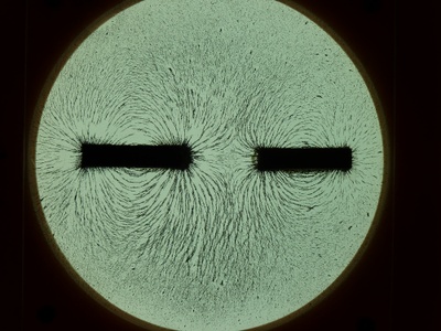 Feldlinienbilder (Permanentmagnete) 04