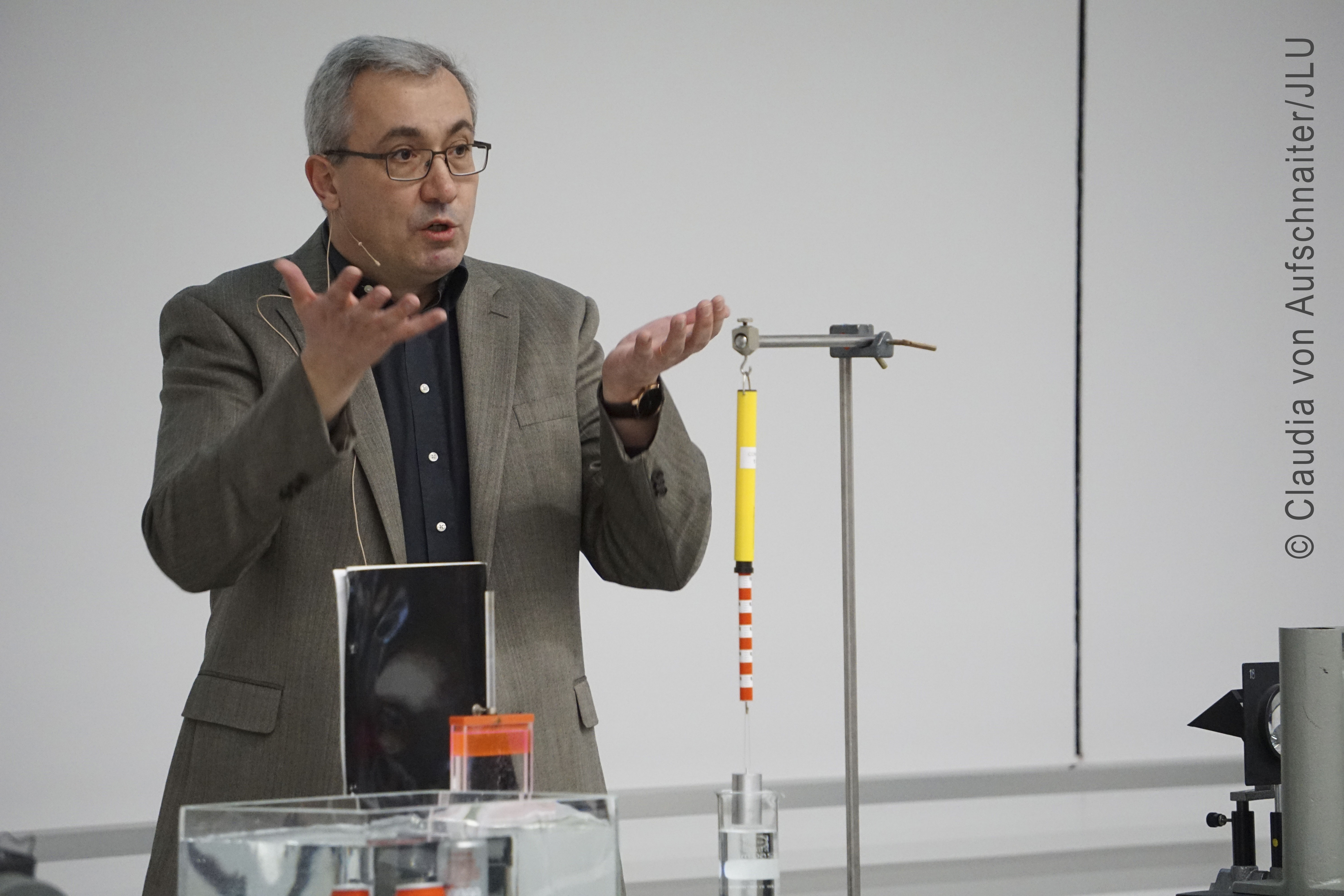 Prof. Peter Klar