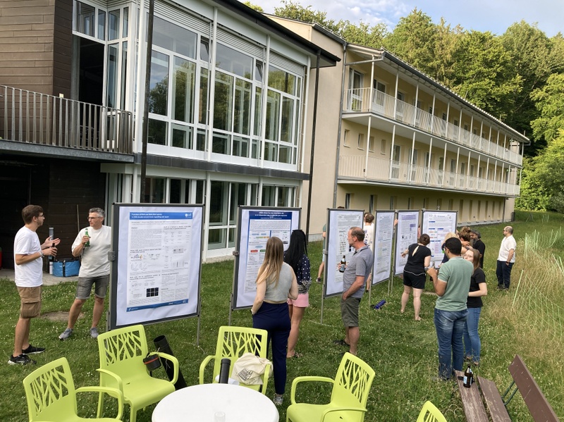 Poster session2.JPG