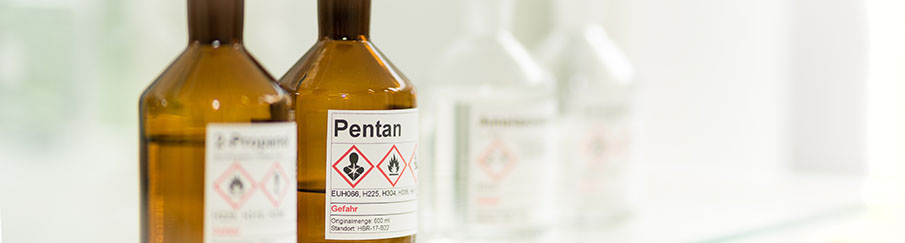 Chemikalienflaschen