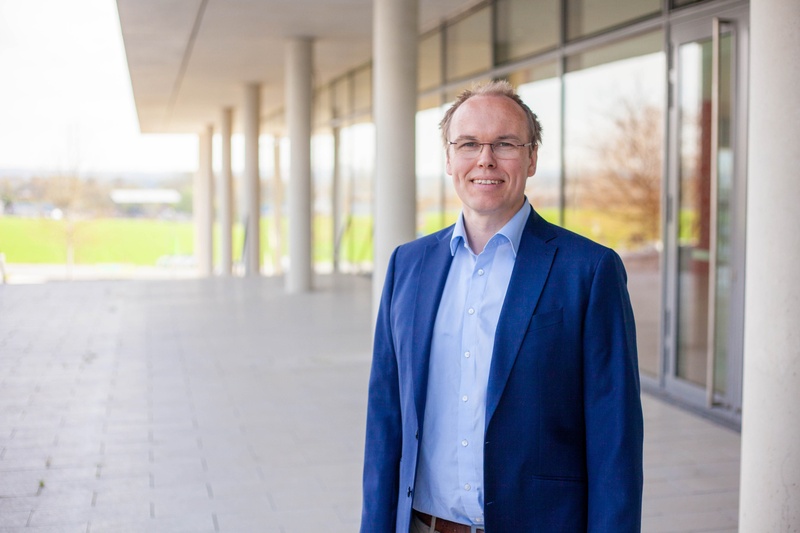 Prof. Dr. G. Kieslich