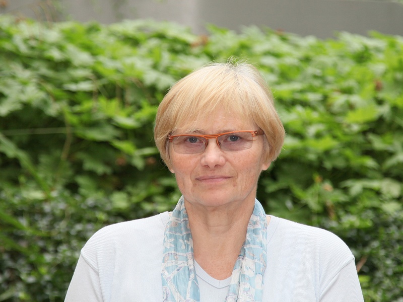 Helga Dörfler