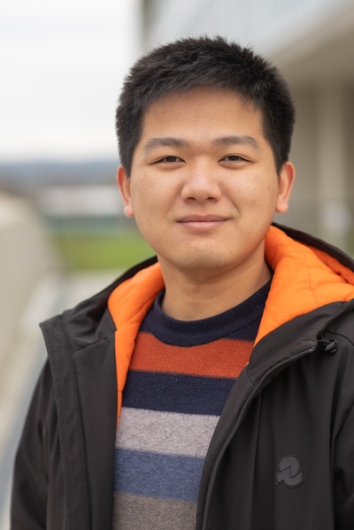 Feipeng Zhang