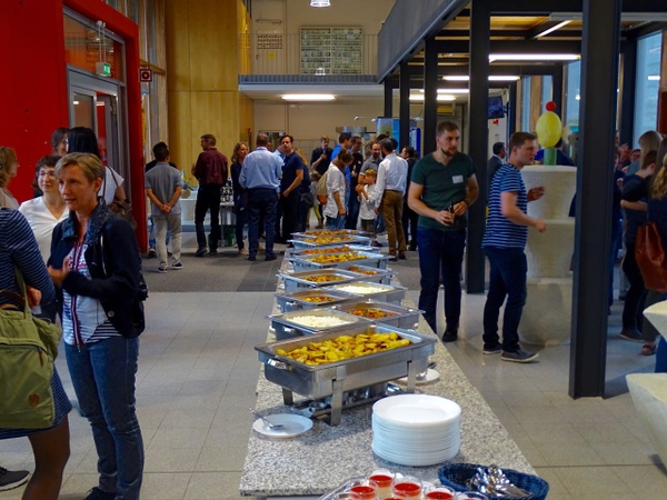 Party03.jpg