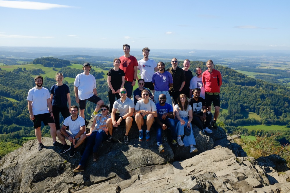 Group_Picture_2025.jpg