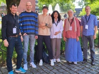 Several_groupmembers_at_ISEE.jpg