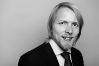 Dr. Henrik Harms