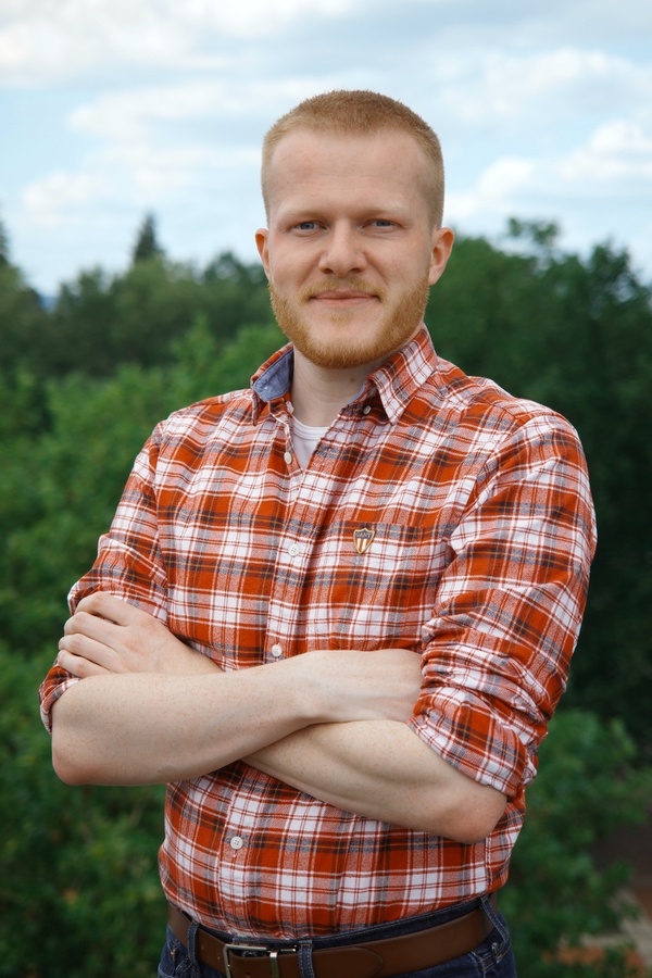 L.E. Thomsen
