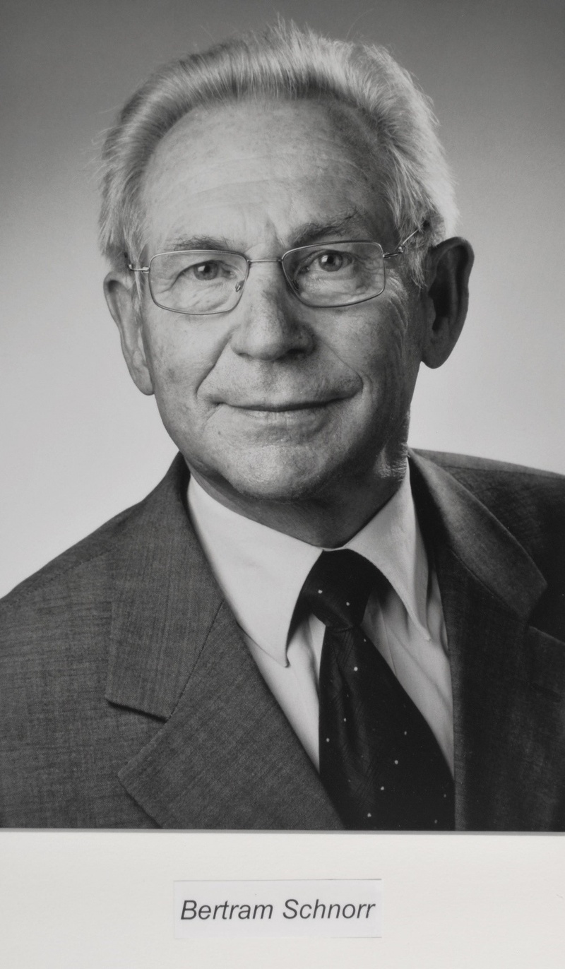 Schnorr_Bertram_1997