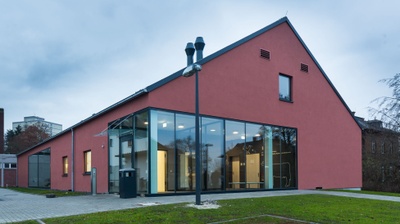 Fleischhygienehalle außen 4