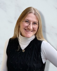 Linda Feller