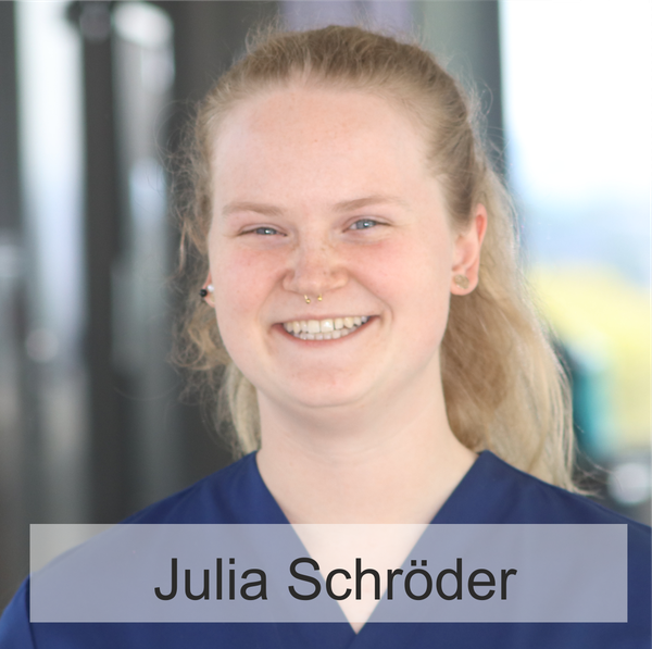 Julia Schröder.png