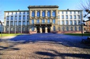 Uni Hauptgebäude