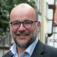 Prof. Dr. Dr. Knut Stieger
