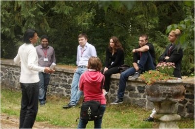 retreat11_04.jpg