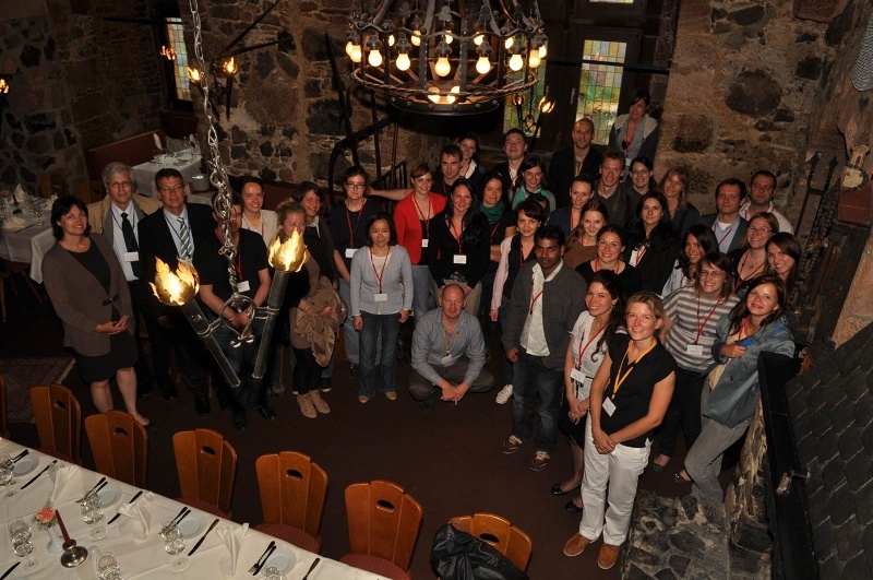 fund_2012_01.jpg